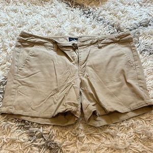 American Eagle MIDI Stretch Shorts Kaki